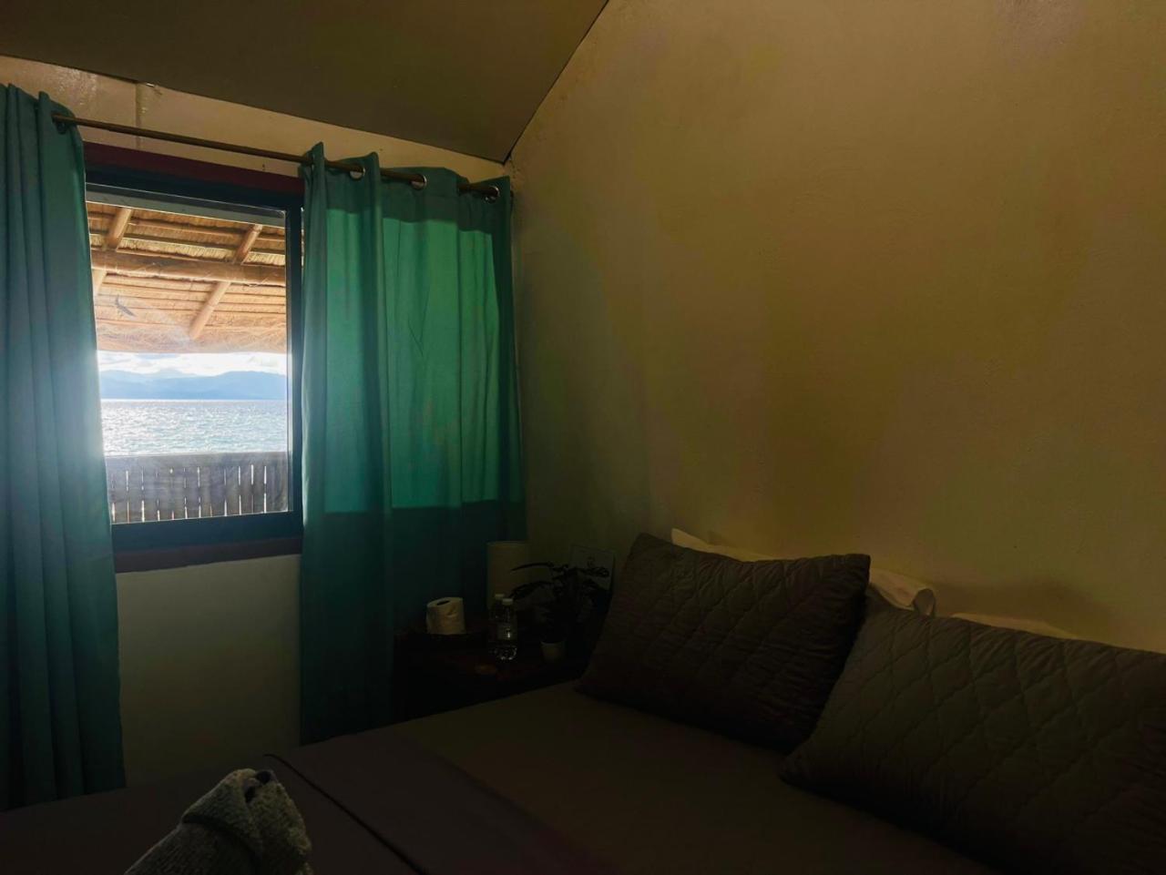 Sunset View Hostel - 써니사이드 모알보알 게스트 하우스 Moalboal Exterior photo